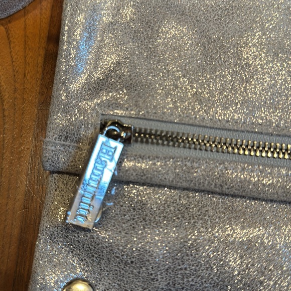 Hammit Silver Leather VIP Crossbody Clutch Shoulder Bag - Picture 9 of 13